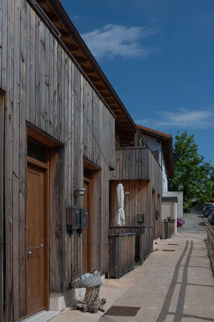 Bioeraikuntza, bioconstrucción de VPO en madera ecológica